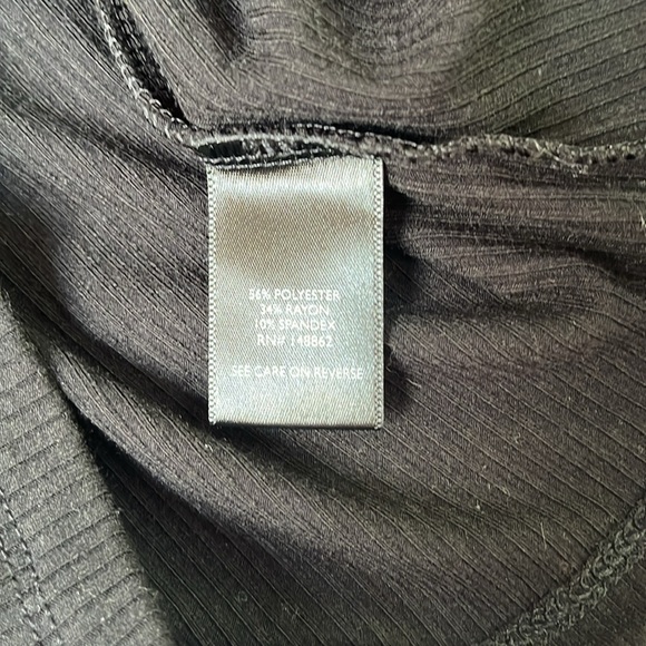 Torrid Ribbed Tank Size 1 - Picture 3 of 3